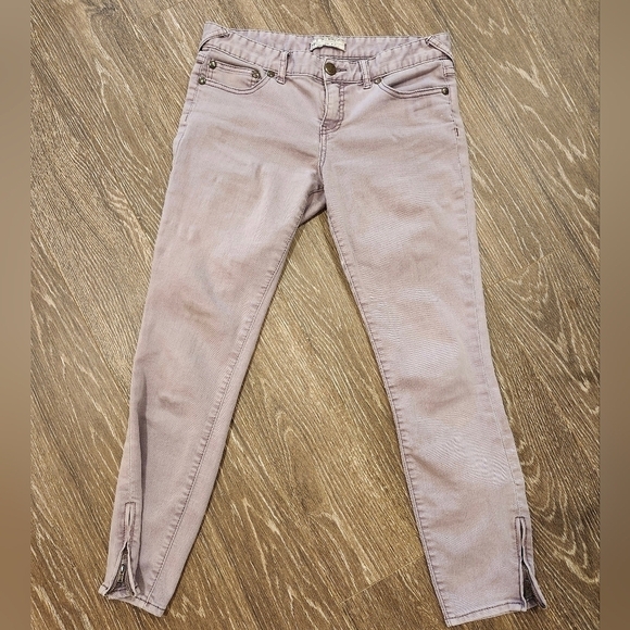 Free People Lilac Purple Cropped ankle jeans size 27 Coastal Cowgirl - Picture 3 of 11